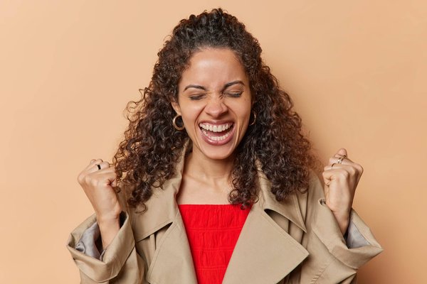 Quelles astuces pour maintenir la motivation lors d'un camping de longue durée en conditions difficiles?